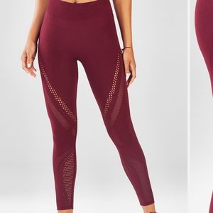 Fabletics sculpknit high waisted mesh